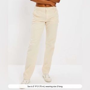 NWT AE High-Waisted Straight Leg Cargo Pant - size 8p